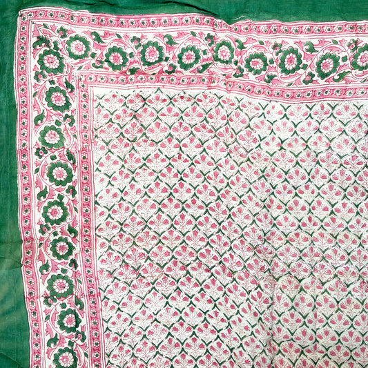Single Quilt - Pink & Green Ditsy
