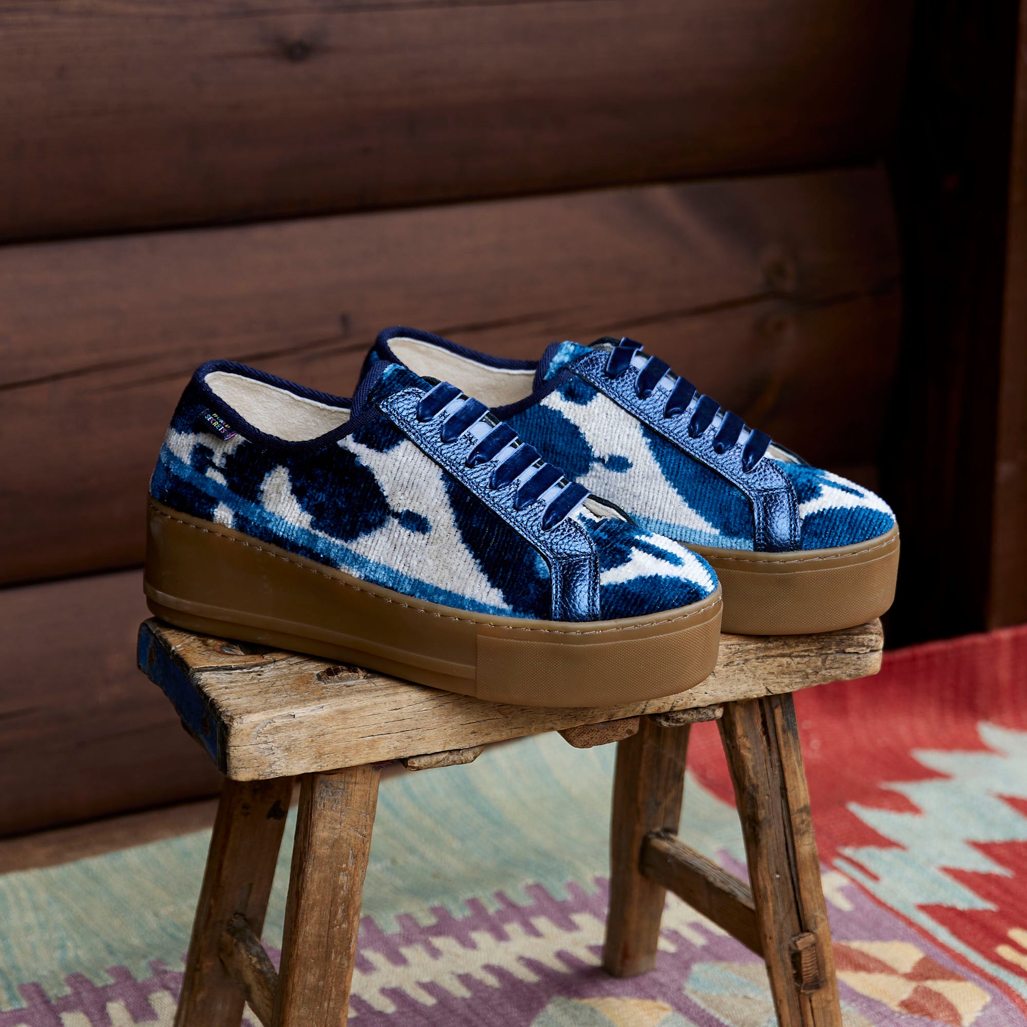 Limited Edition Velvet Crush - 'High Flyer' Sneakers