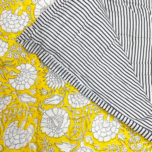 Kingsize Quilt - Yellow Flower Navy Stripe