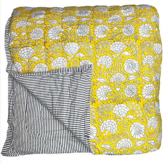 Kingsize Quilt - Yellow Flower Navy Stripe